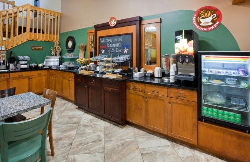 St. Cloud Hotel | AmericInn by Wyndham Sartell
