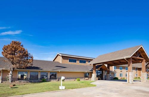 Sayre Hotel | AmericInn by Wyndham Sayre