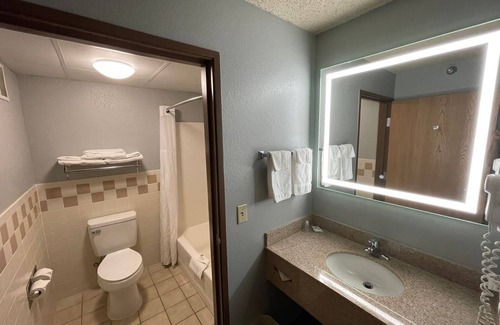 Sayre Hotel | AmericInn by Wyndham Sayre