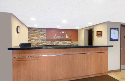 St. Cloud Hotel | AmericInn by Wyndham St Cloud MN I-94