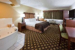 Two Harbors Hotel | AmericInn by Wyndham Two Harbors Near Lake Superior