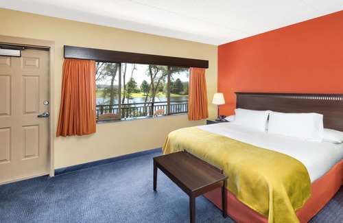 Vidalia Hotel | AmericInn by Wyndham Vidalia