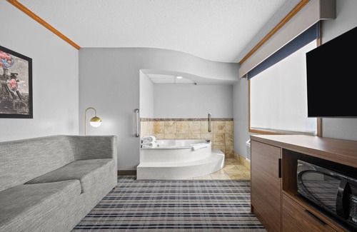Virginia Hotel | AmericInn by Wyndham Virginia