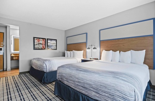 Virginia Hotel | AmericInn by Wyndham Virginia