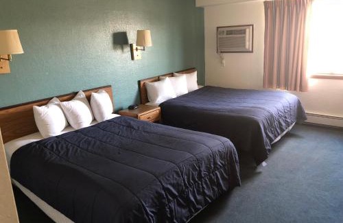 Monticello Hotel | AmericInn Motel - Monticello