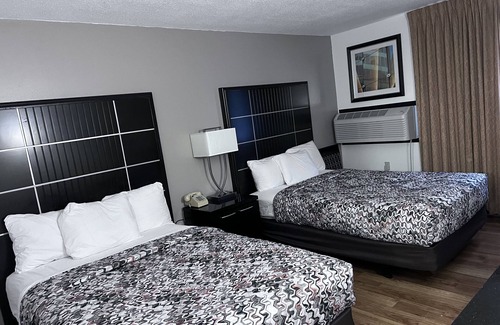Park Falls Hotel | AmeriVu Inn