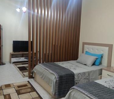 Mbrostar-Urë Apartment | Ami guest house