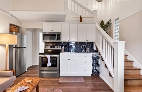 Ilexhurst Apartment | AMI Ohana Beach Resort C with fabulous salt pool!