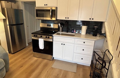 Ilexhurst Apartment | AMI Ohana Beach Resort C with fabulous salt pool!