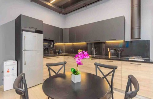 Mar Mikhael Apartment | Amine Apart-Hotel by Stayinn