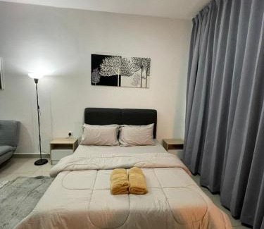 Seksyen 14 Apartment | Amir's Cozyhouse Seksyen14 -WIFI & NETFLIX-