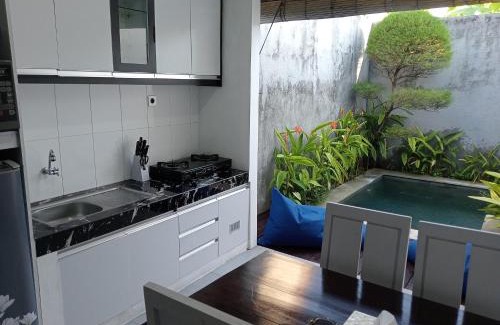 Cepaka Villa | Amira House Munggu