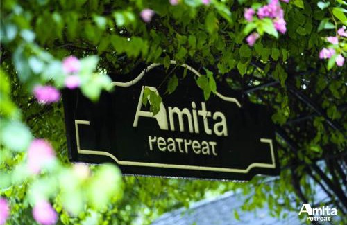 Luong Son Apartment | AMITA Active Retreat