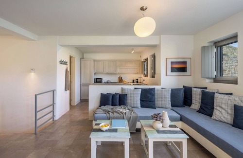 Ganema House | Ammoa Beach Residences