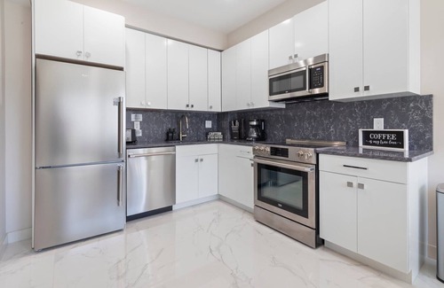 Ventnor City Apartment | Ammos Luxury Living- Mykonos Suite