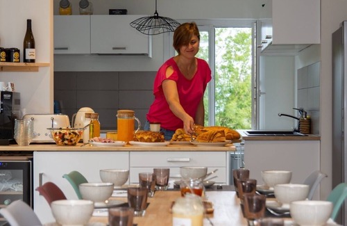 Saint-Paul-en-Chablais House | Amodo Lodge - JARO Room