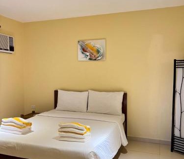 Balabag Apartment | Amor 2 BR Loft with Jacuzzi