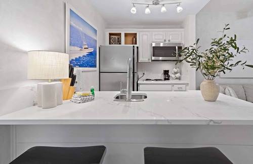 West Panama City Beach Condo | Amor by The Sea | Lake Views | Steps From Pool