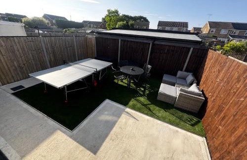 Aylesbury House | Amora Stays
