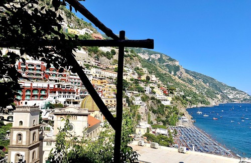Positano Ski Chalet | AMORE RENTALS - Casa Vira with Sea View, a Few Steps Away from the Beach