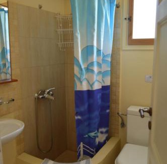 Tholaria Apartment | Amorgi Studios