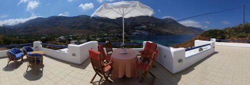 Tholaria Apartment | Amorgi Studios