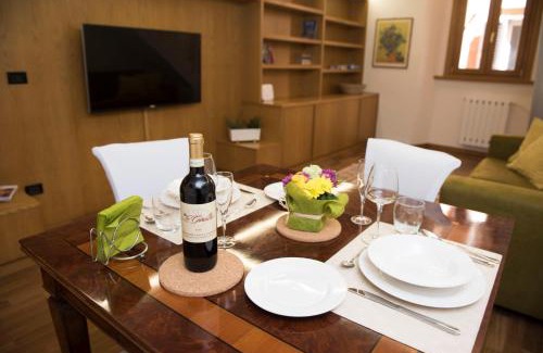 Rione VIII Sant'Eustachio Apartment | AmoRoma al Pantheon