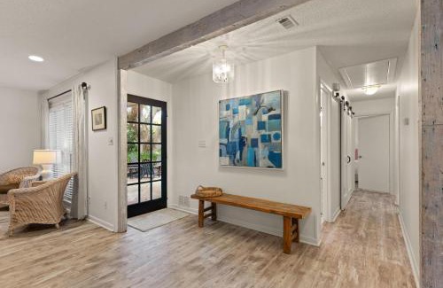 East Beach House | AmoroSEA - 1905 Bruce Drive