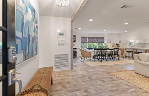 East Beach House | AmoroSEA - 1905 Bruce Drive