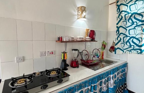 Kendwa Bed & Breakfast | Amos House