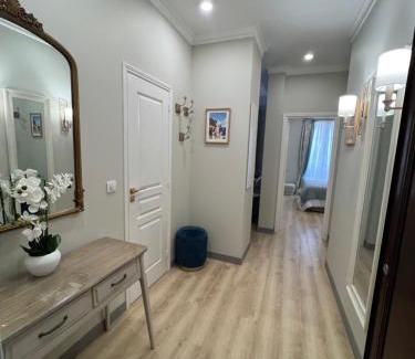 Carre d'Or Apartment | Amour-35