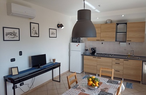 Stignano Mare Apartment | Ampio e Accogliente Appartamento Vista Mare, a 10 Minuti Dalla Spiaggia