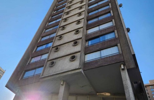Downtown Santiago Apartment | Amplio Departamento en Santiago Centro. A 1 Cuadra del Metro