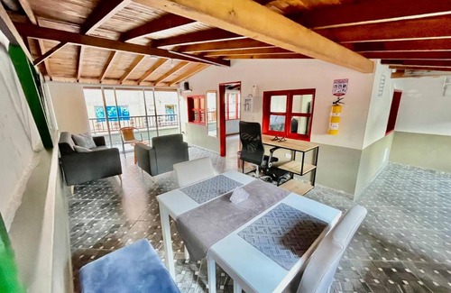 Sabaneta Apartment | Amplio e iluminado 74 m2 Wf 200 MB ideal mascotas