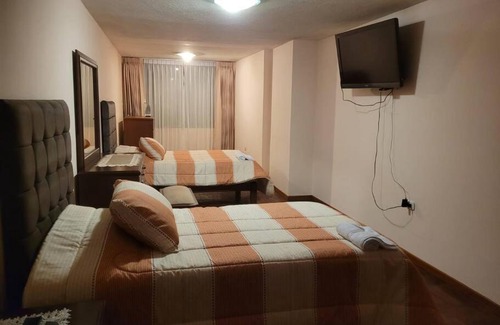 Jose Luis Bustamante y Rivero Apartment | Amplio y lindo departamento.