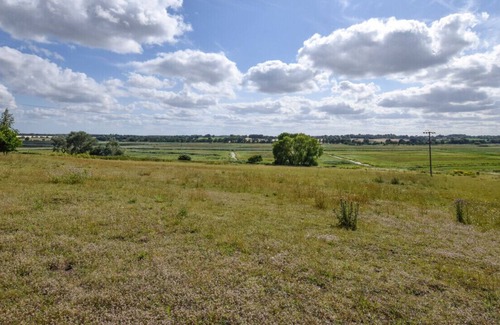 Blythburgh House | Amrose Cottage - Two Bedroom House, Sleeps 4