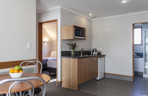 North Dunedin Hotel | Amross Motel