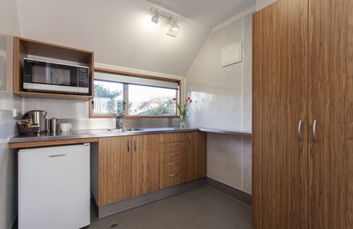 North Dunedin Hotel | Amross Motel