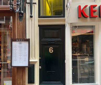 Red Light District House | Amsterdam Central Guest House