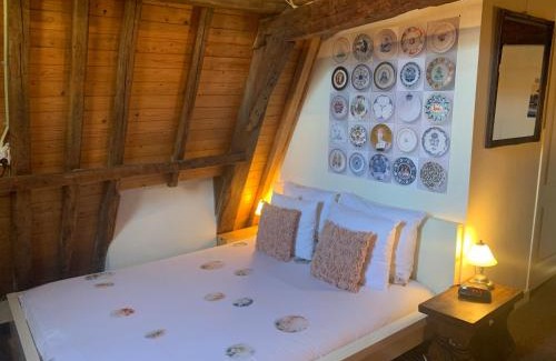 Red Light District House | Amsterdam Central Guest House