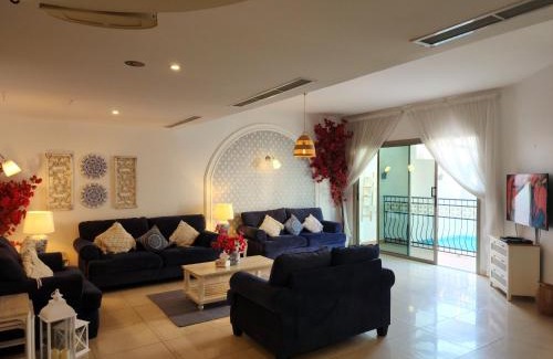 Dhahran Villa | Amwaj Resort For Families Only