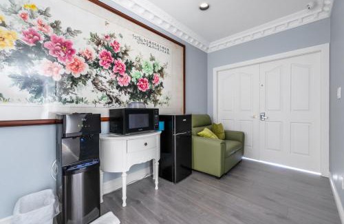 Richmond House | Amy Guesthouse