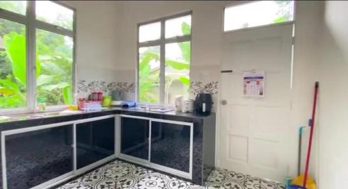 Kampung Bunut Susu House | Amy Homestay-Suasana kampung yang nyaman