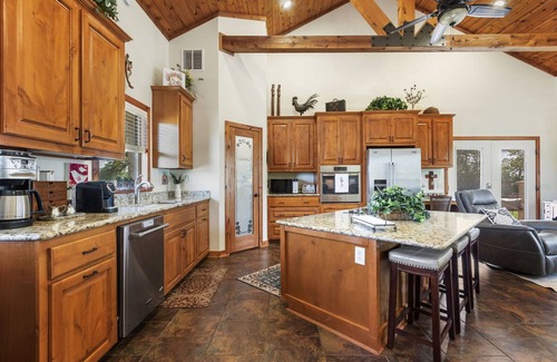 Columbus Cottage | An amazing country retreat!