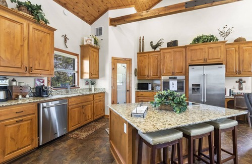 Columbus Cottage | An amazing country retreat!