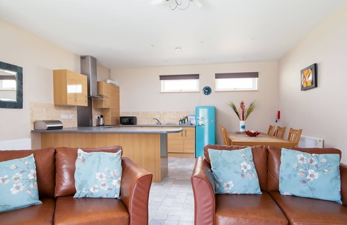 West Down Cottage | An apartment that sleeps 6 guests in 3 bedrooms