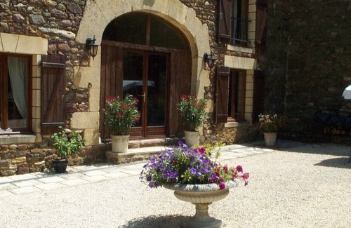 Saint-Laurent-la-Vallee House | An attractive, comfortable converted barn close to the sites of the Dordogne