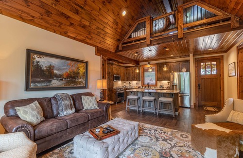 Banner Elk Cabin | An Escape to Remember - Camp Eagles Nest, pet friendly, hot tub, views, fire pit