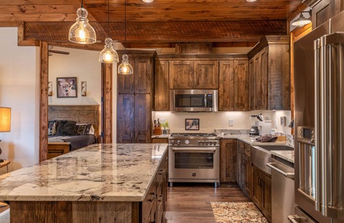 Banner Elk Cabin | An Escape to Remember - Camp Eagles Nest, pet friendly, hot tub, views, fire pit