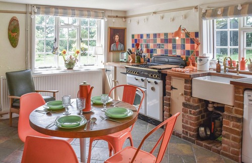Diss Cottage | An idyllic thatched cottage in rural Suffolk.